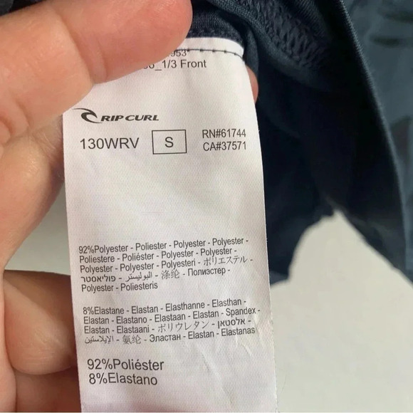 Rip Curl Women's Classic Surf Long Sleeve
Rashguard Zipper Closure UPF 50+ - Picture 7 of 9